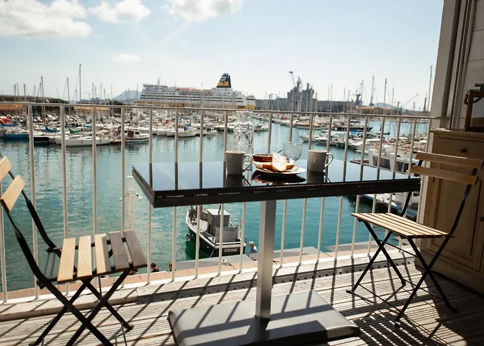 Marinca Port View Toulon