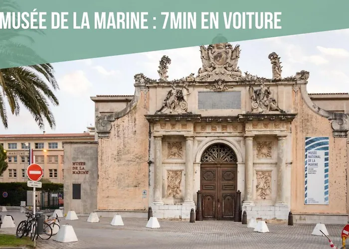 Le Regimbaud - OFFRE SPÉCIALE du 1er au 4 MAI - Ideal Famille - Amis - PRO - Terrasse - Calme - Lumineux - WIFI - Jardin - Plage à 2km - Proche Centre Ville, Gare, Commerces - Parking Privé&GRATUIT